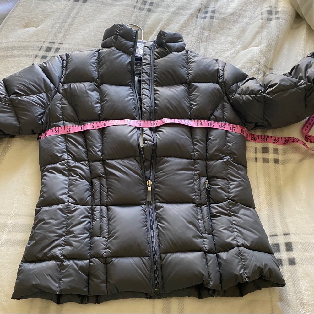 Straight Down Jacket - Picture 5 of 6